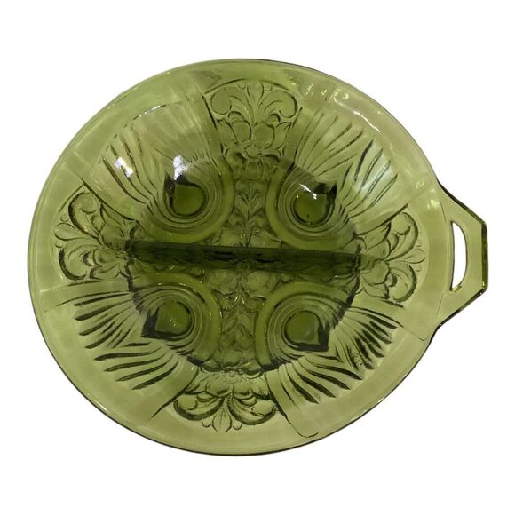 Beautiful Vintage Green Glass Divided Dish Footed Relish Round Tray w/Handle - Picture 5 of 5